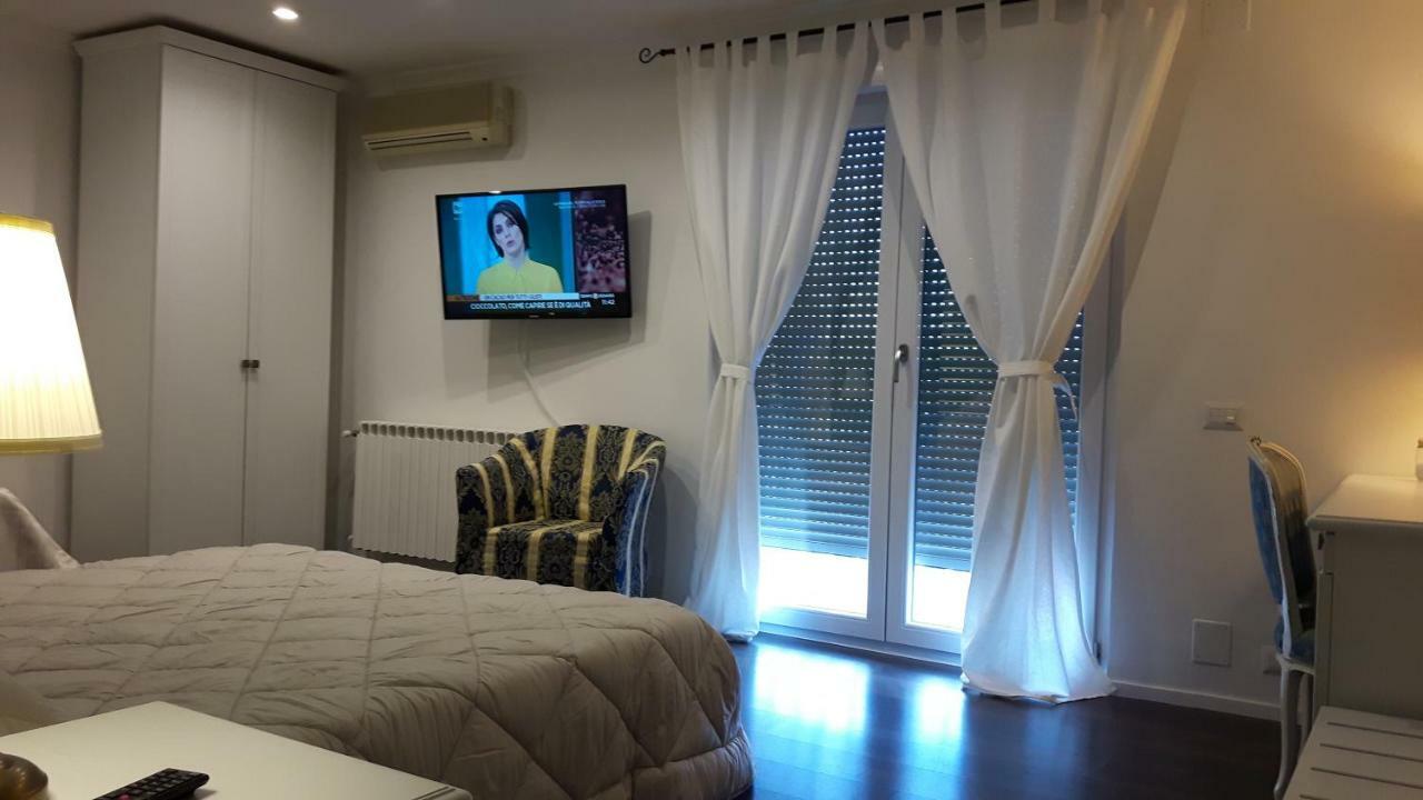 BB Sesto Piano Bed and Breakfast Foggia Esterno foto